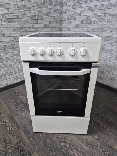 Плита электрическая Beko FFSS 57000W